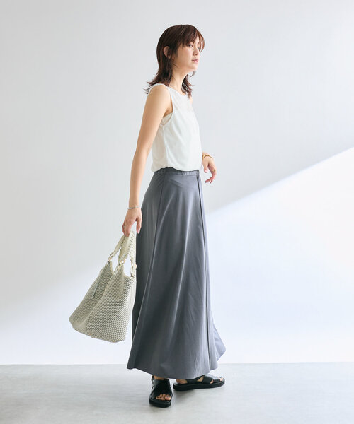 RIVE DROITE（リヴドロワ）の「【MONN.:.(モン)】MONN/ボートネックタンク（タンクトップ・レディース・ブラック/チャコールグレー/オフホワイト・FREE）」の6枚目の写真