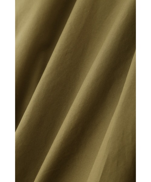 MARGARET HOWELL(マーガレットハウエル)の「SOFT COTTON POPLIN(シャツ/ブラウス・レディース・ホワイト系その他5/オリーブ・1/2)」の11枚目の写真