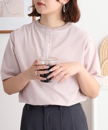 EGLANTINE（エグランティーヌ）の「EGLANTINE 前後2wayプルオーバー 箔プリントロゴ×ヘンリーネック 半袖つるサラカットソー（Tシャツ/カットソー）」