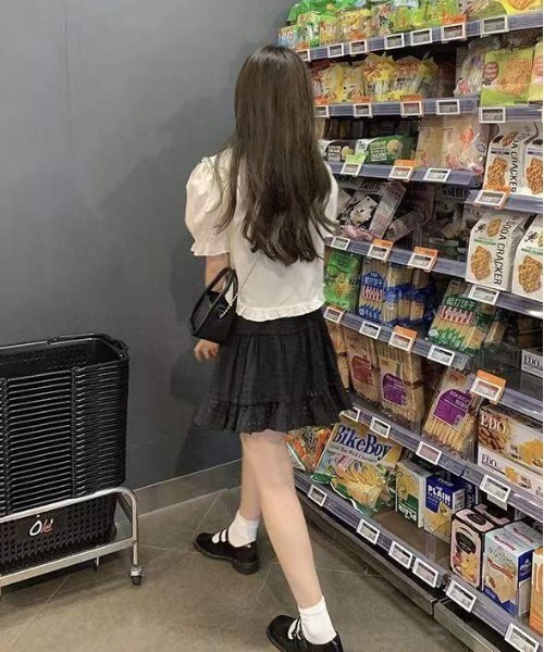 WEGO(ウィゴー)の「WEGO/フリルガーリー丸襟ブラウス(シャツ/ブラウス・レディース・ピンク/ホワイト・SMALL/MEDIUM)」の11枚目の写真