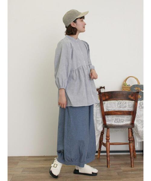 Samansa Mos2(サマンサ モスモス)の「切替ギャザーオーバーブラウス(シャツ/ブラウス・レディース・ブルー/ブラック/オフホワイト/イエロー・F)」の11枚目の写真