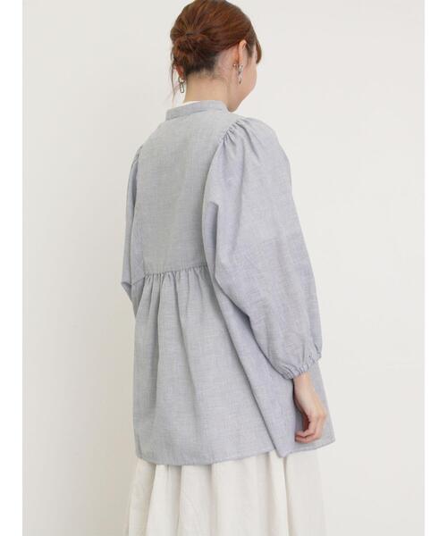 Samansa Mos2(サマンサ モスモス)の「切替ギャザーオーバーブラウス(シャツ/ブラウス・レディース・ブルー/ブラック/オフホワイト/イエロー・F)」の14枚目の写真