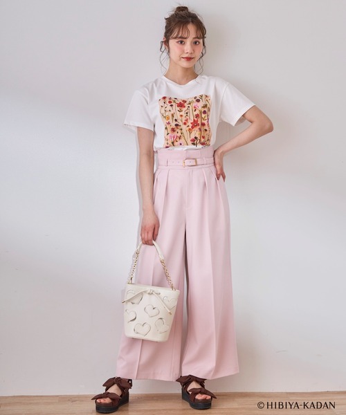 31 Sons de mode(トランテアン ソン ドゥ モード)の「2025春夏新作 【HIBIYA-KADANコラボ】フラワープリントTEE(Tシャツ/カットソー・レディース・ブラック/サックスブルー/オフホワイト・フリ-)」の5枚目の写真