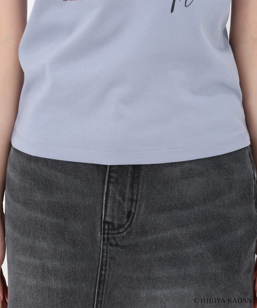 31 Sons de mode(トランテアン ソン ドゥ モード)の「2025春夏新作 【HIBIYA-KADANコラボ】フラワープリントTEE(Tシャツ/カットソー・レディース・ブラック/サックスブルー/オフホワイト・フリ-)」の21枚目の写真