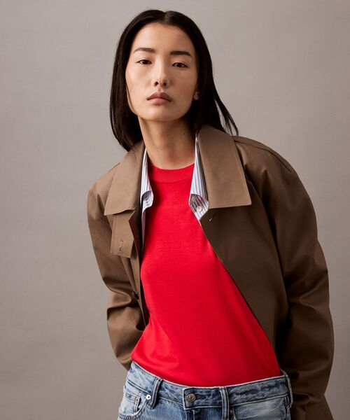 Calvin Klein（カルバン・クライン）の「シルクタッチ ショートスリーブ セーターTシャツ（Tシャツ/カットソー・レディース・レッド/ライトブルー・S/XS/XXS）」の7枚目の写真