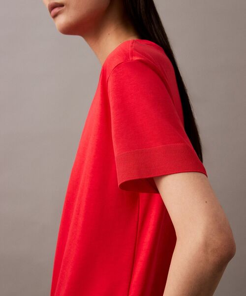 Calvin Klein（カルバン・クライン）の「シルクタッチ ショートスリーブ セーターTシャツ（Tシャツ/カットソー・レディース・レッド/ライトブルー・S/XS/XXS）」の9枚目の写真