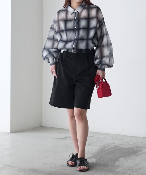 BONLECILL(ボンルシール)の「アソート柄シアーボリュームスリーブシャツ(シャツ/ブラウス・レディース・ブラック/ブルー/ネイビー/ブラウン・FREE)」の9枚目の写真