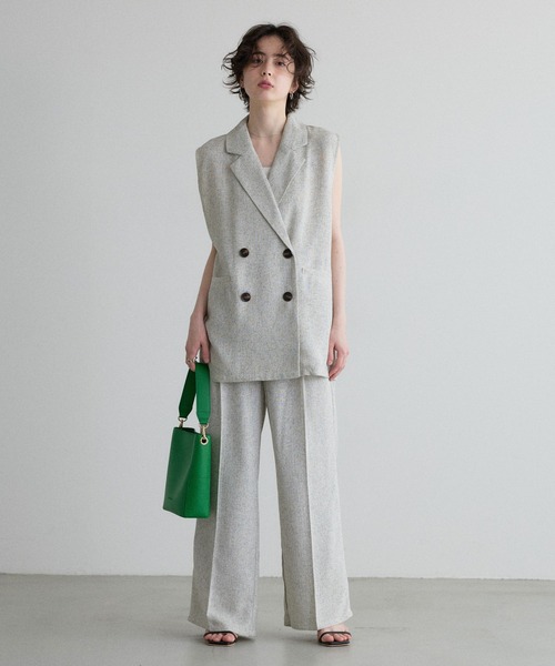 &. NOSTALGIA（アンドドットノスタルジア）の「【ZOZO限定】ミックスツイードベルト付きジレ（ベスト・レディース・グレー/アイボリー・M）」の3枚目の写真