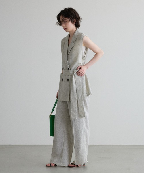 &. NOSTALGIA（アンドドットノスタルジア）の「【ZOZO限定】ミックスツイードベルト付きジレ（ベスト・レディース・グレー/アイボリー・M）」の15枚目の写真