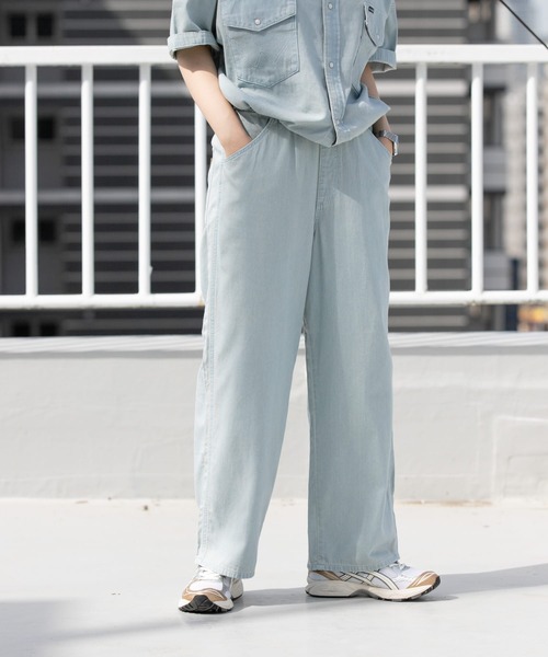Wrangler（ラングラー）の「『別注』Wrangler×EKAL　ライトデニムリラックスバギーパンツ（デニムパンツ・レディース・ワンウォッシュ/ブルー系その他・ONE）」の4枚目の写真