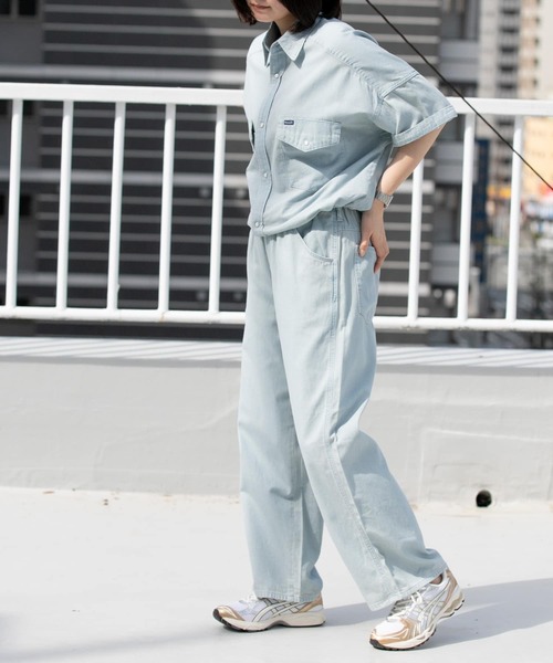 Wrangler（ラングラー）の「『別注』Wrangler×EKAL　ライトデニムリラックスバギーパンツ（デニムパンツ・レディース・ワンウォッシュ/ブルー系その他・ONE）」の7枚目の写真