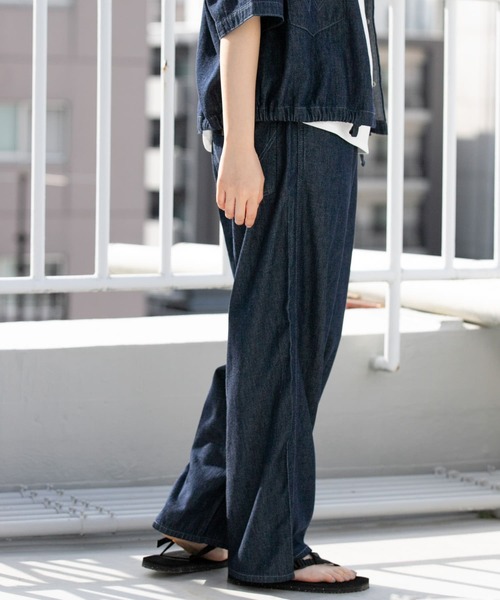 Wrangler（ラングラー）の「『別注』Wrangler×EKAL　ライトデニムリラックスバギーパンツ（デニムパンツ・レディース・ワンウォッシュ/ブルー系その他・ONE）」の14枚目の写真