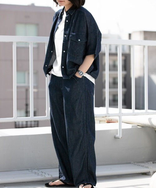 Wrangler（ラングラー）の「『別注』Wrangler×EKAL　ライトデニムリラックスバギーパンツ（デニムパンツ・レディース・ワンウォッシュ/ブルー系その他・ONE）」の17枚目の写真