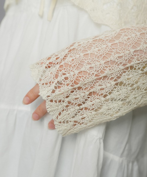 SPINNS（スピンズ）の「透かし編みニットボレロ/カーディガン（カーディガン/ボレロ・レディース・ホワイト/ブラック/アイボリー/ワイン・ONESIZE）」の9枚目の写真