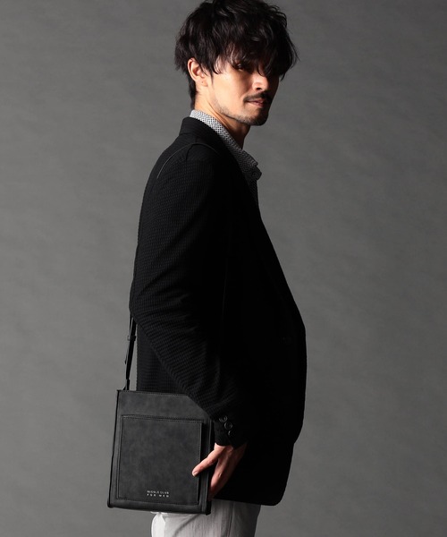 NICOLE CLUB FOR MEN(ニコルクラブフォーメン)の「スクエアショルダーミニバッグ(ショルダーバッグ・メンズ・ネイビー/ブラック/ブラック×グレー/グレー系・FREE)」の5枚目の写真