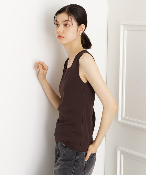 THE SHOP TK （ザ ショップ ティーケー ）の「【インナーに最適】2WAYスクエアタンク（タンクトップ・レディース・アイボリー/ブラック/カーキ/ダークブラウン・12/13）」の17枚目の写真