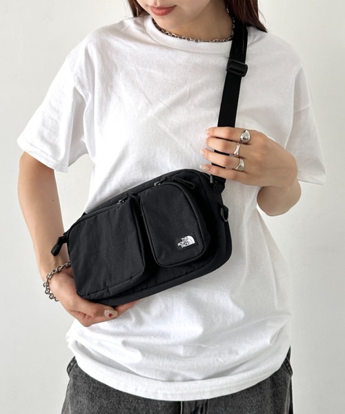ノースフェイス　ショルダーバッグ　国内未発売 THE NORTH FACE ショルダーバッグ バッグ 国内未発売 FACE(ザ