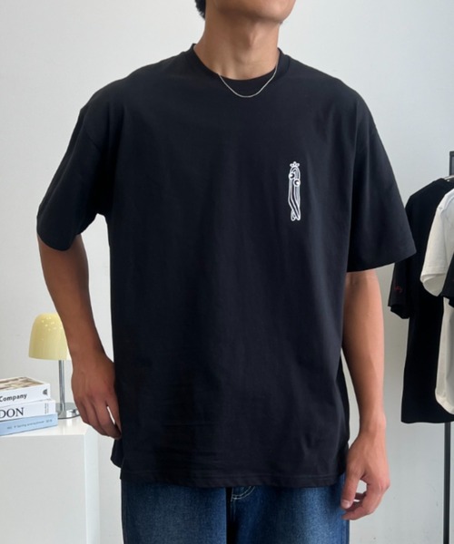 ニンジンくん 背中刺繍入り オーバーサイズ 半袖Tシャツ（Tシャツ