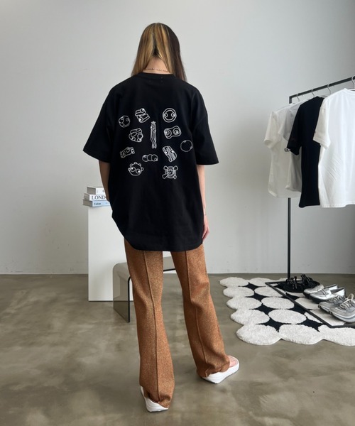 ニンジンくん 背中刺繍入り オーバーサイズ 半袖Tシャツ（T