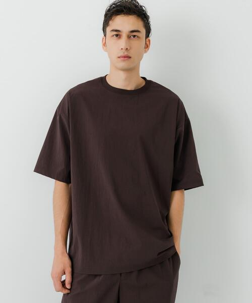 URBAN RESEARCH（アーバンリサーチ）の「NYLON DRY STRETCH SHORT-SLEEVE T-SHIRTS（Tシャツ/カットソー・メンズ・バーガンディー/ブラック・MEDIUM/LARGE）」の3枚目の写真