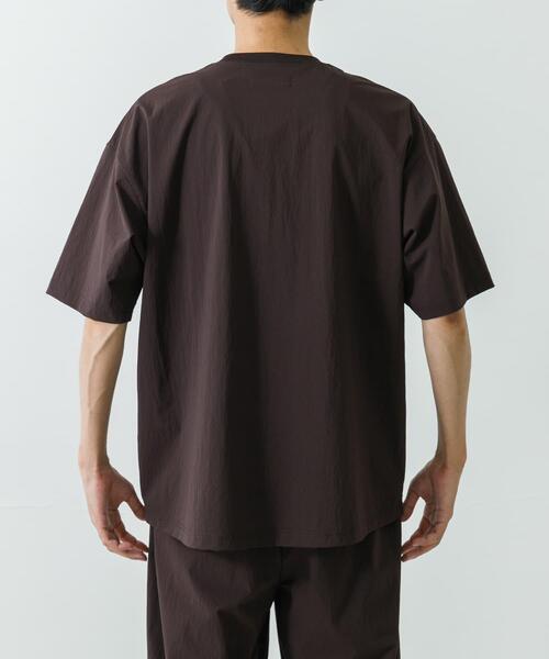 URBAN RESEARCH（アーバンリサーチ）の「NYLON DRY STRETCH SHORT-SLEEVE T-SHIRTS（Tシャツ/カットソー・メンズ・バーガンディー/ブラック・MEDIUM/LARGE）」の14枚目の写真