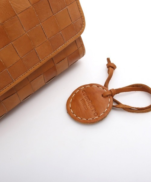 zucchero filato ズッケロフィラート 48919 編み込み 被せ財布バッグ  