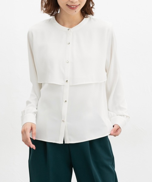 Honeys(ハニーズ)の「ケープ風ブラウス(シャツ/ブラウス・レディース・ブラウン/ホワイト/グレイッシュベージュ/ブラック・L/LL/M/S/3L)」の2枚目の写真