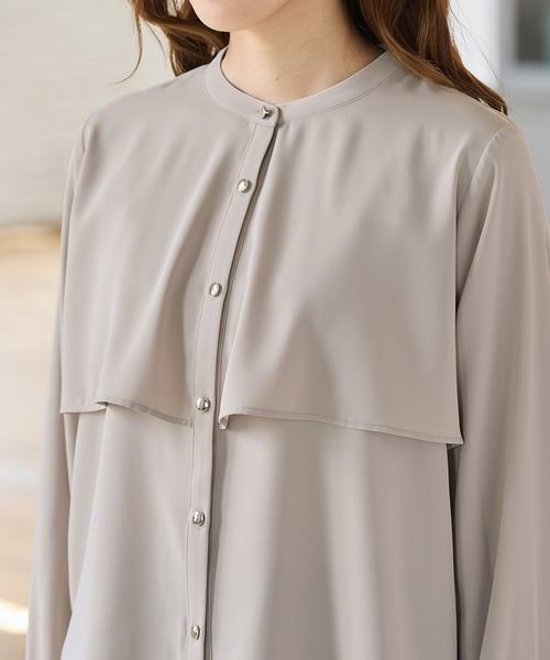 Honeys(ハニーズ)の「ケープ風ブラウス(シャツ/ブラウス・レディース・ブラウン/ホワイト/グレイッシュベージュ/ブラック・L/LL/M/S/3L)」の9枚目の写真