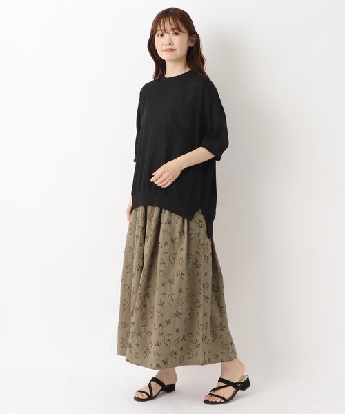 one'sterrace（ワンズテラス）の「刺繍入り 9分丈スカート（スカート・レディース・ブラック系8/カーキ系5・02）」の5枚目の写真