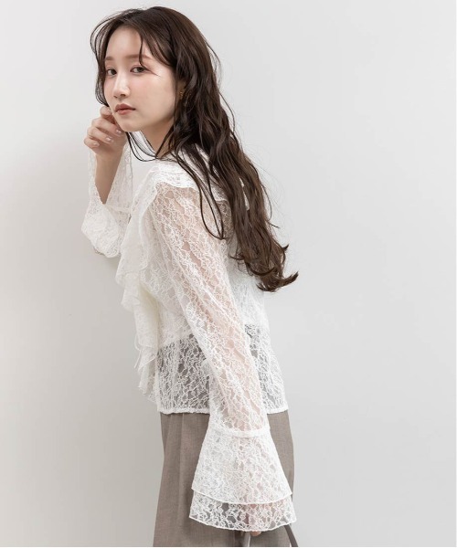 RANDA(ランダ)の「ラッフルレースフリルブラウス(シャツ/ブラウス・レディース・ブラック/ブルー/ホワイト・FREE)」の7枚目の写真