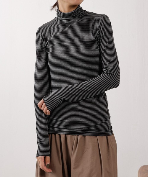 emesuelee(エメスーリー)の「ボーダータートルネックカットソー(Tシャツ/カットソー・レディース・グリーン/ダークグレー/グレー/オフホワイト/アイボリー・フリー)」の22枚目の写真