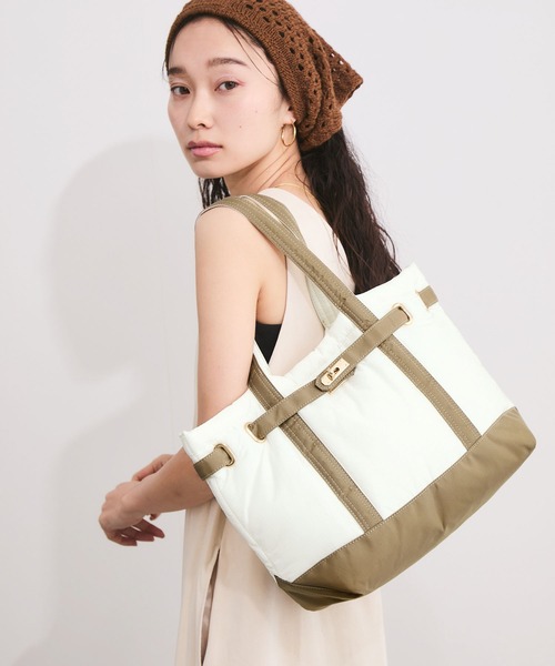 le cercle ADAM ET ROPE'(ルセルクルアダムエロペ)の「【TRIFFER/トリファー】別注/キルティングトートバッグ(トートバッグ・レディース・カーキ/ブラック/ホワイト系その他2・FREE)」の2枚目の写真