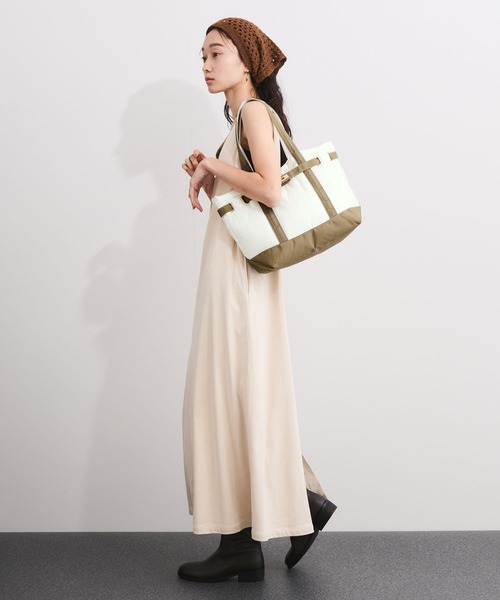 le cercle ADAM ET ROPE'(ルセルクルアダムエロペ)の「【TRIFFER/トリファー】別注/キルティングトートバッグ(トートバッグ・レディース・カーキ/ブラック/ホワイト系その他2・FREE)」の5枚目の写真