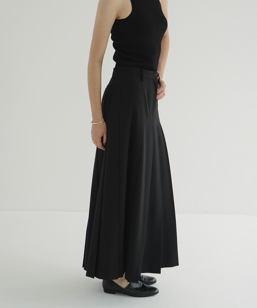WIDE PLEATS LONG SKIRT（スカート）｜CLANE（クラネ）のファッション