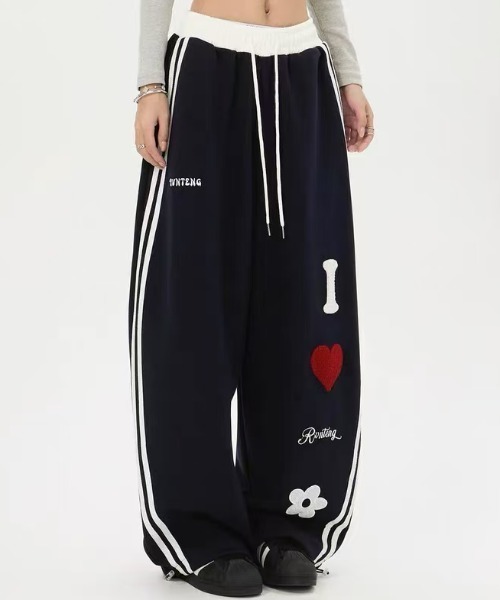 ハート＆フラワーパッチワイドパンツ