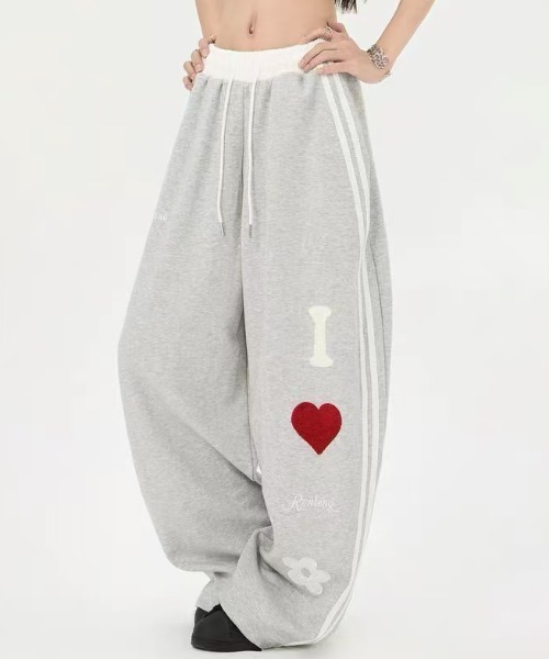 ハート＆フラワーパッチワイドパンツ