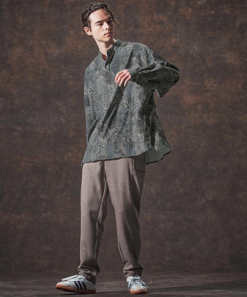 Jih Nunc（ジーヌンク）の「ms6212-リーフ総柄スタンドカラープルオーバーシャツ(JIH-R1142)（シャツ/ブラウス・メンズ・ベージュ/チャコール・L/M/S）」の7枚目の写真