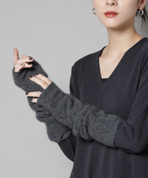 hana　ドリスヴァンノッテン　手袋　ニット ロンググローブ　ネイビー hana様専用 ドリスヴァンノッテン 手袋 ニット ロンググローブ