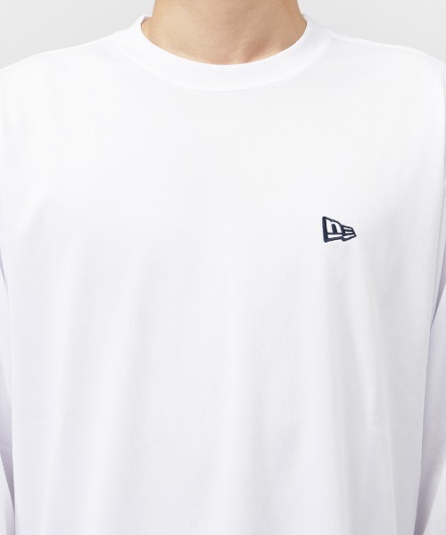 NEW ERA（ニューエラ）の「ニューエラ  LS TECH TEE（Tシャツ/カットソー・メンズ・ホワイト・M/L/LL）」の4枚目の写真