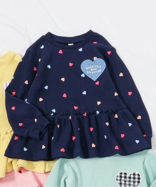 apres les cours（アプレレクール）の「【新色追加】ワッフルペプラムハートモチーフTシャツ（Tシャツ/カットソー・キッズ・オフホワイト/ミント/アイボリー/グレー/マスタード/ローズ/ネイビー/イエロー/グリーン/ピンク・140/130/80/120/110/100/90）」の7枚目の写真