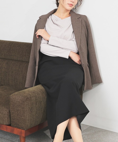 GLACIER lusso(グラシアルッソ)の「ドレープトップス(Tシャツ/カットソー・レディース・アイボリー/グレイッシュベージュ/ブラック・L/LL/M/S)」の4枚目の写真