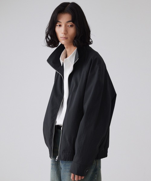 LUENNA（ルエナ）の「【LUENNA】Nylon Stand Collar Blouson / ナイロン スタンドカラー ブルゾン（ナイロンジャケット・メンズ・ブラック/チャコールグレー・S/M/L）」の7枚目の写真