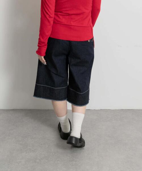 THE GOODLAND MARKET（ザグッドランドマーケット）の「cwtch　ORGANIC DENIM HARF PANTS（デニムパンツ・レディース・インディゴブルー・SMALL/MEDIUM）」の12枚目の写真