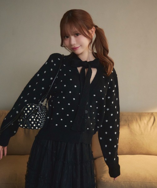 TITTY&CO.（ティティーアンドコー）の「ドットネックリボンニットカーデ（カーディガン/ボレロ・レディース・アイボリー/ブラック/グレー・FREE）」の12枚目の写真
