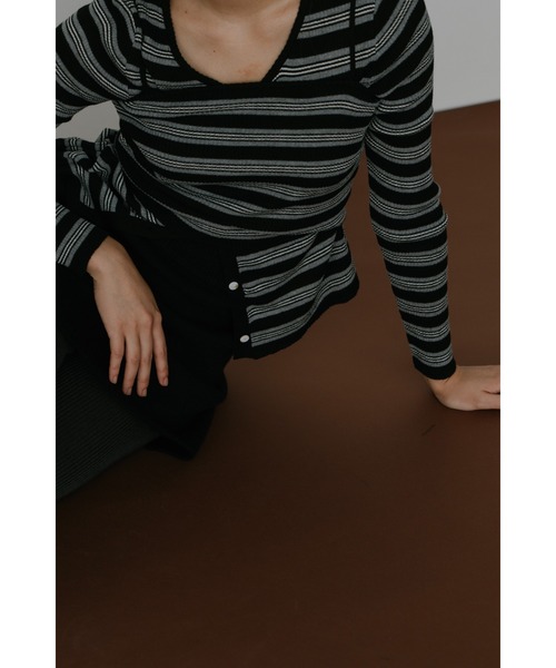 duei（デュイ）の「ボーダーアンサンブルニットカーディガン（カーディガン/ボレロ・レディース・ブラウン/ブラック・FREE）」の5枚目の写真