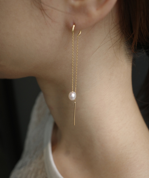SLOBE IENA（スローブイエナ）の「AGAPEE チェーンピアス THESEE EARRINGS（ピアス（両耳用）・レディース・ゴールド・FREE）」の4枚目の写真