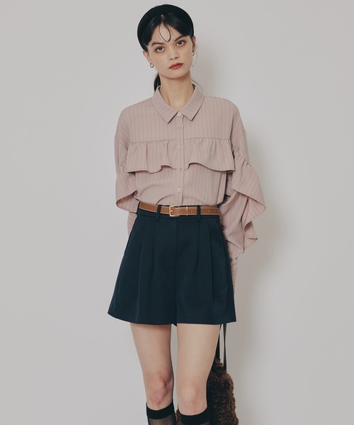 REDYAZEL（レディアゼル）の「フリルラインストライプブラウス（シャツ/ブラウス・レディース・ブラック系その他/ホワイト/ホワイト系その他/ベージュ系その他/ネイビー/ピンク・FREE）」の4枚目の写真