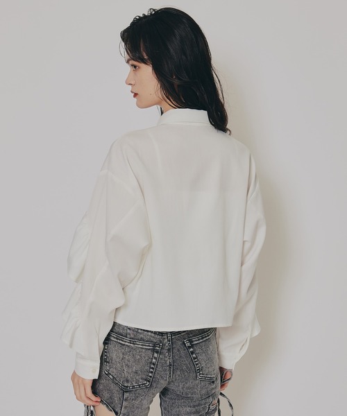 REDYAZEL（レディアゼル）の「フリルラインストライプブラウス（シャツ/ブラウス・レディース・ブラック系その他/ホワイト/ホワイト系その他/ベージュ系その他/ネイビー/ピンク・FREE）」の20枚目の写真