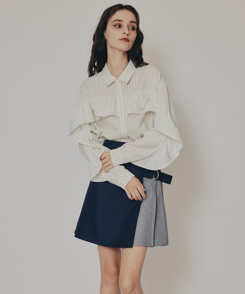 REDYAZEL（レディアゼル）の「フリルラインストライプブラウス（シャツ/ブラウス・レディース・ブラック系その他/ホワイト/ホワイト系その他/ベージュ系その他/ネイビー/ピンク・FREE）」の13枚目の写真