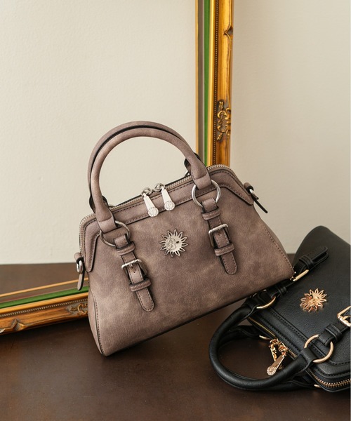 EVRIS（エヴリス）の「【EVRIS / エヴリス】 SUNNY　アンティークPU スモールボストンバッグ（ボストンバッグ・レディース・グレイッシュベージュ/シルバー/ブラック・FREE）」の3枚目の写真